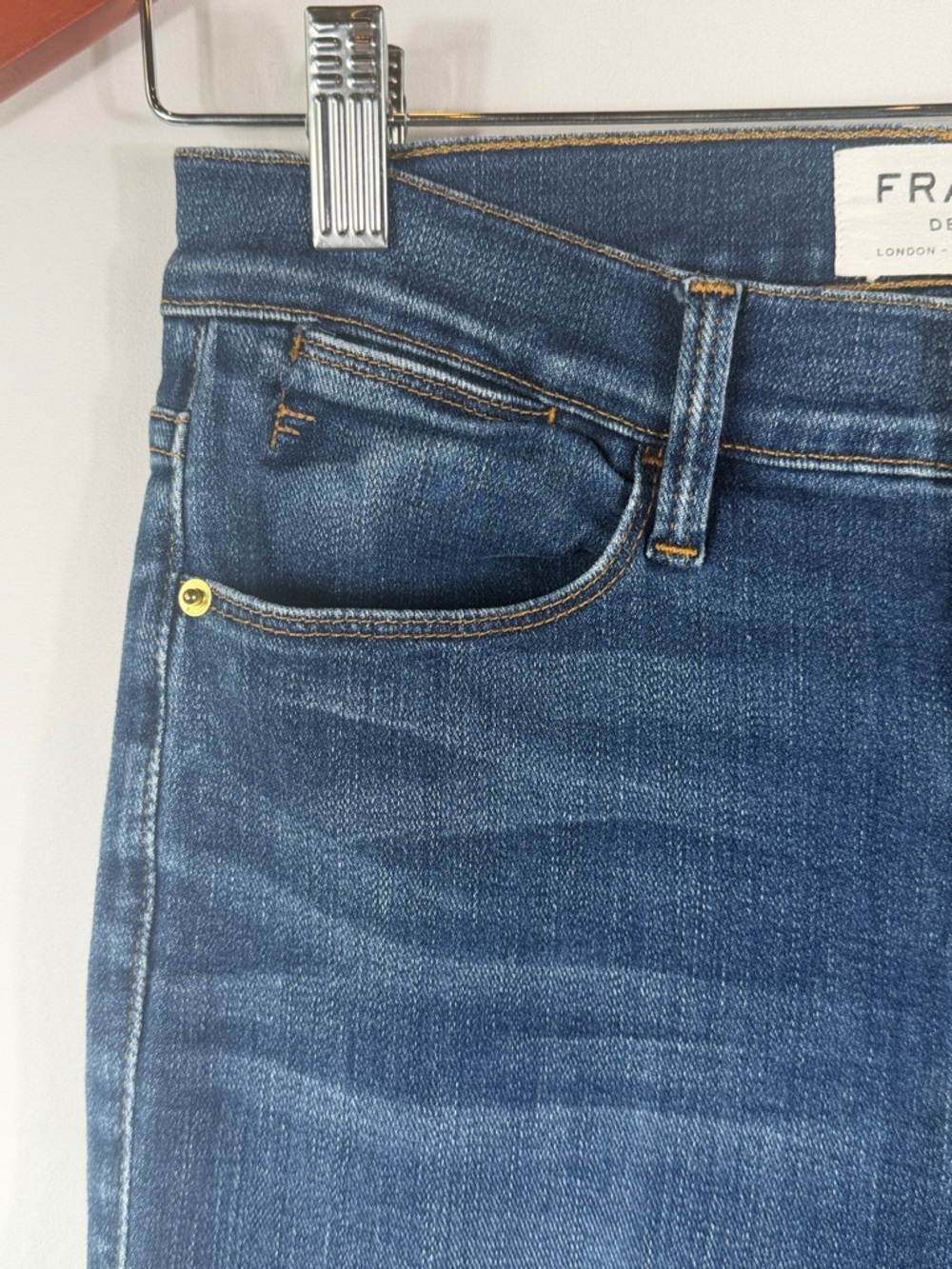 Frame Denim Thrasher Wash Le High Straight Crop Women’s Size 26, Stretch to 29” - Picture 8 of 12